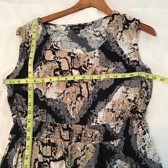 AGB: Black white and tan dress. Size 16 - Picture 3 of 9